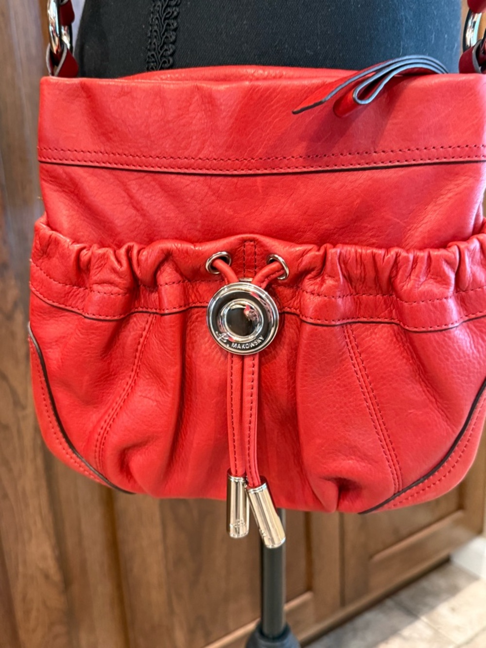 B. Makowsky Red Leather Crossbody Bag - Picture 2 of 5